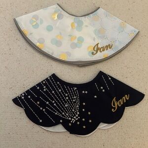 Brand NEW dark Navy customized baby bib “Ian” high quality!!!Gifted by celebrity